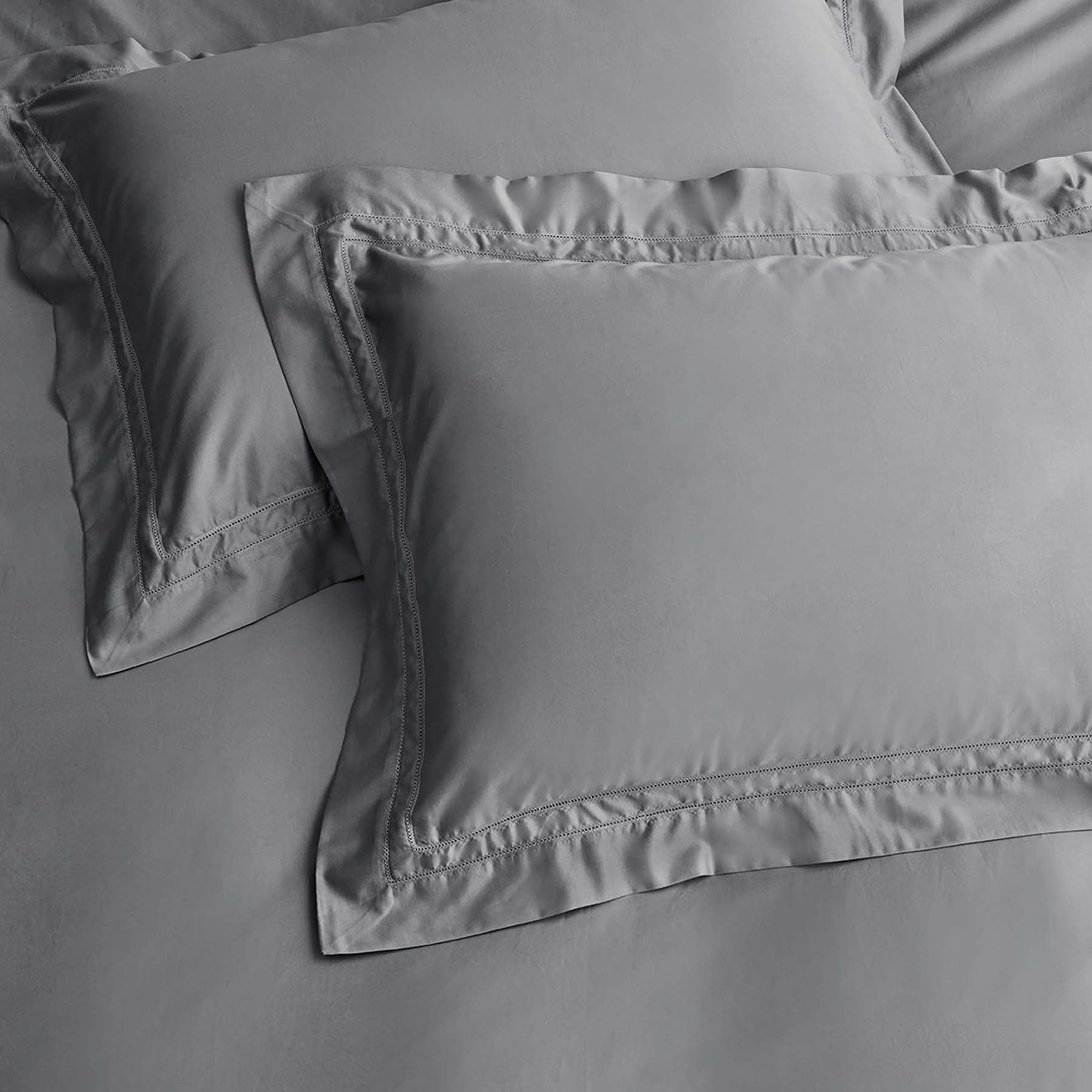 Kings & Queens Egyptian Cotton Classic Hemstitch Duvet Cover Set in Grey Pillowcase Sham Set