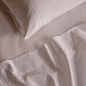 Kings & Queens Egyptian Cotton Classic Hemstitch Sheet Set in Rose Fabric Detail