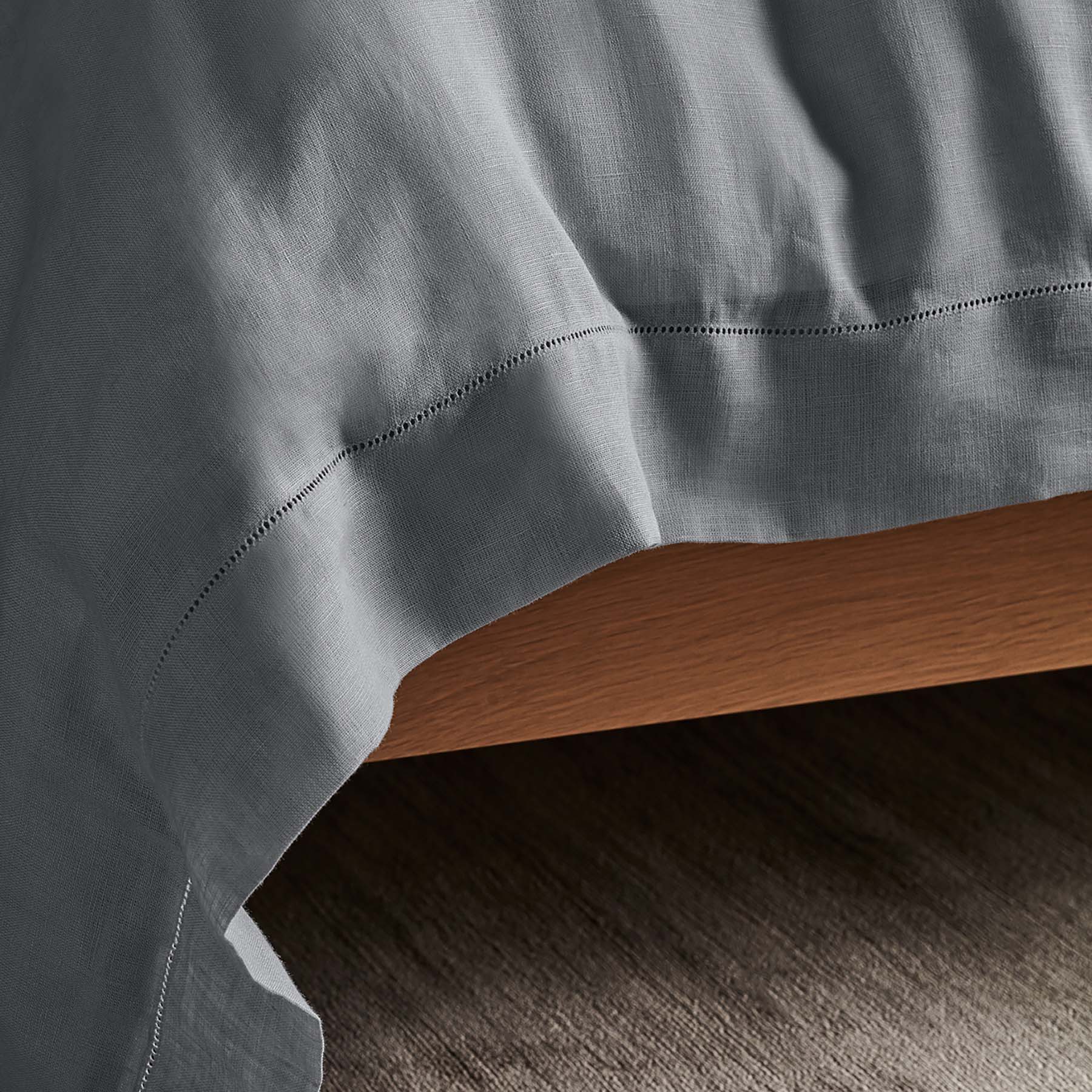 Kings & Queens Vintage Linen Starter Bundle Set in Night Fabric Detail