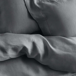 Kings & Queens Vintage Linen Duvet Cover Set in Night Top Bed