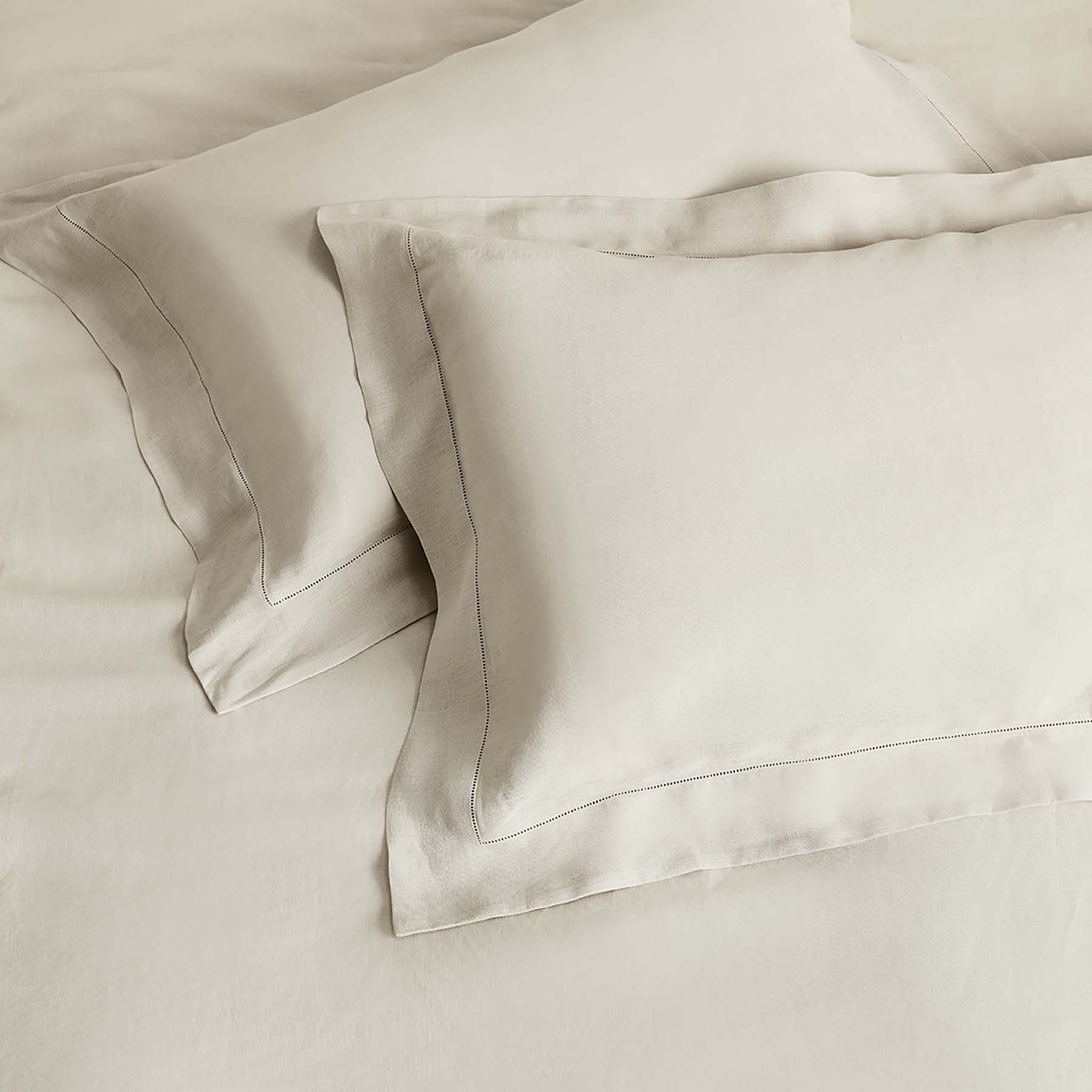 Kings & Queens Vintage Linen Starter Bundle Set in Parchment Pillowcase Sham Set